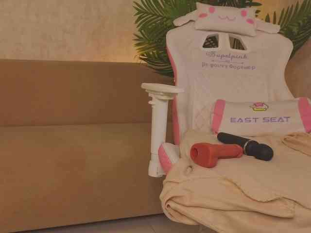 Kiana-White Kiana-White