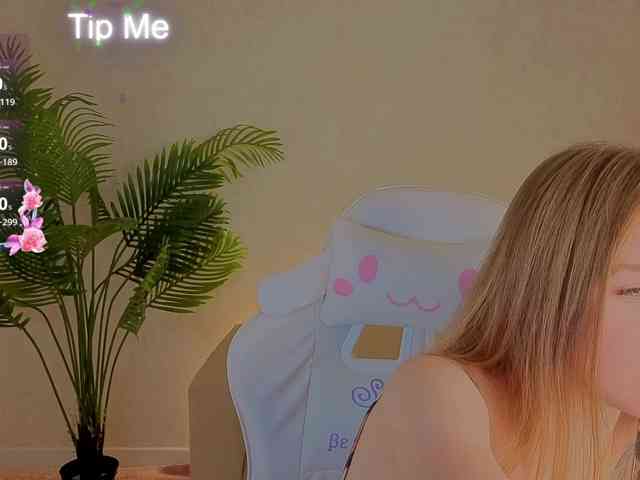 Kiana-White Kiana-White