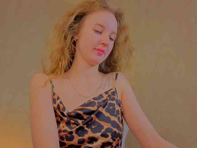 Kiana-White Kiana-White