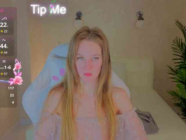 Kiana-White Kiana-White