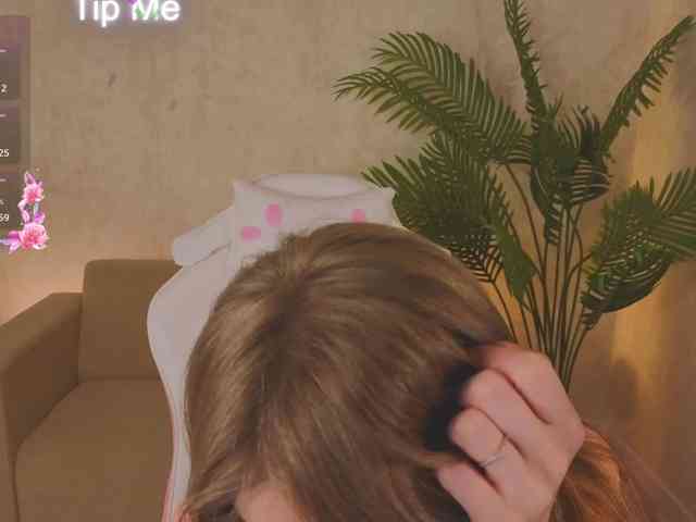 Kiana-White Kiana-White