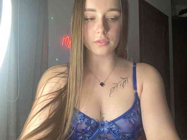 MyKisss's webcam live show