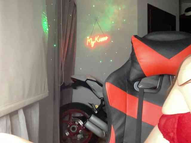 MyKisss webcam