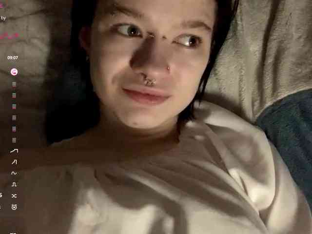 Viola_cutie webcam