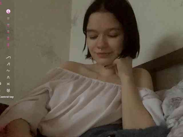 Viola_cutie webcam
