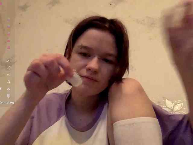 Viola_cutie webcam