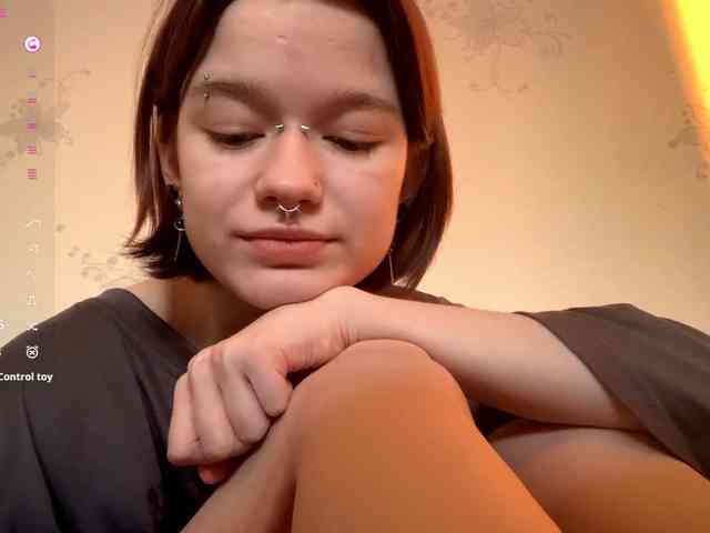 Viola_cutie webcam