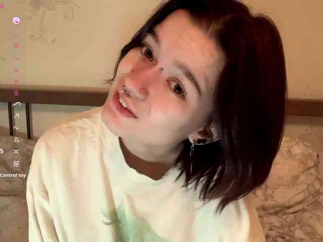 Viola_cutie webcam