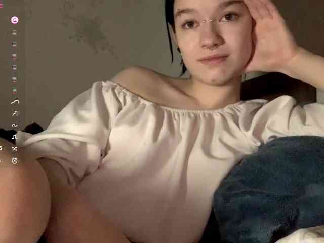 Viola_cutie webcam