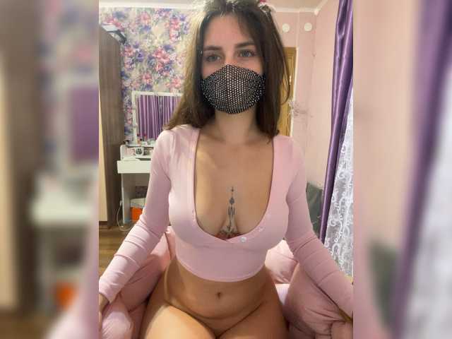 YebanutayaYa – webcam model profile photo