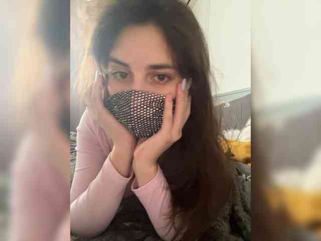 YebanutayaYa webcam
