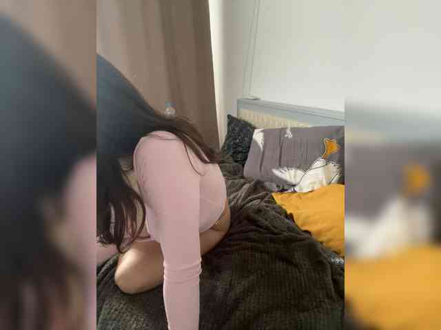 YebanutayaYa webcam