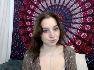 AdalynGlow Porn Show