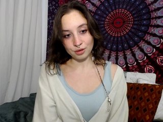 AdalynGlow Porn Show