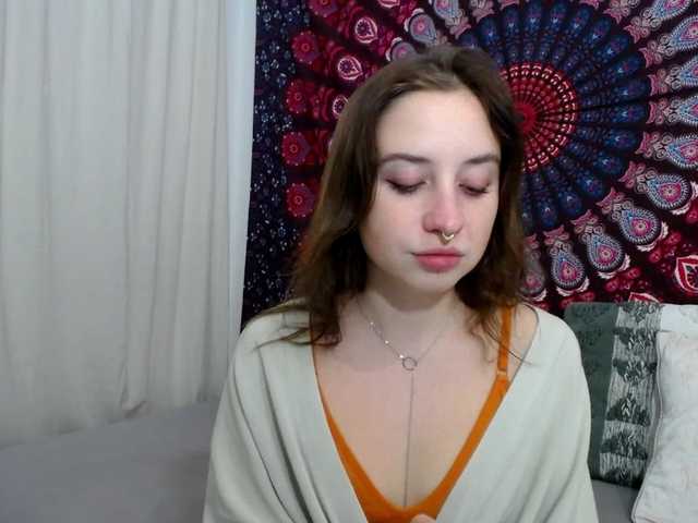 AdalynGlow webcam bongacams model stream image