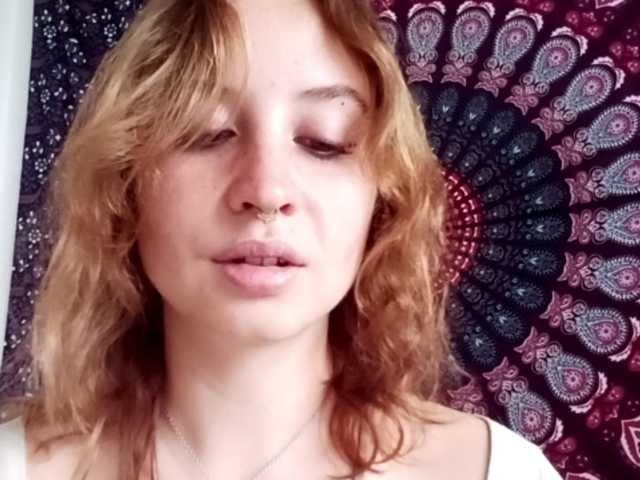 AdalynGlow webcam bongacams model stream image