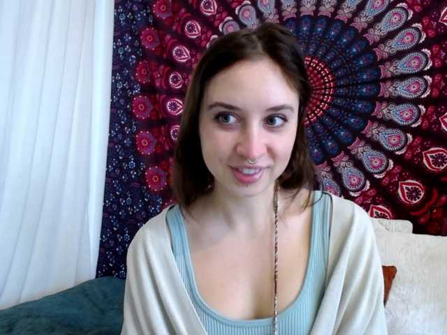 AdalynGlow webcam bongacams model stream image