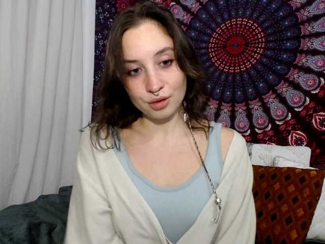 AdalynGlow webcam bongacams model stream image