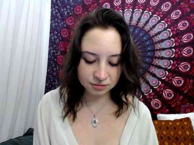 AdalynGlow webcam
