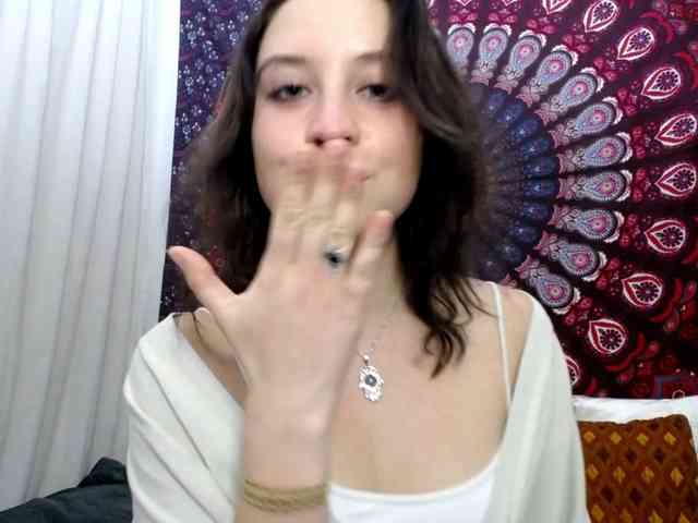 AdalynGlow webcam