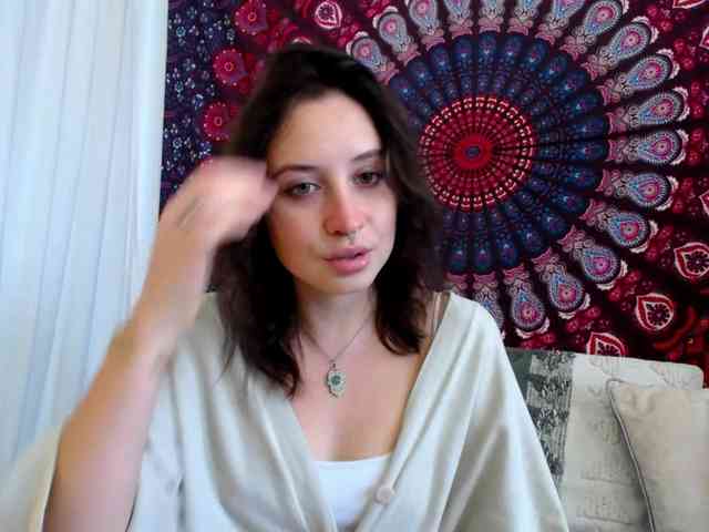 AdalynGlow webcam