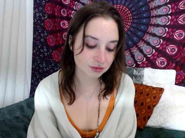 AdalynGlow AdalynGlow