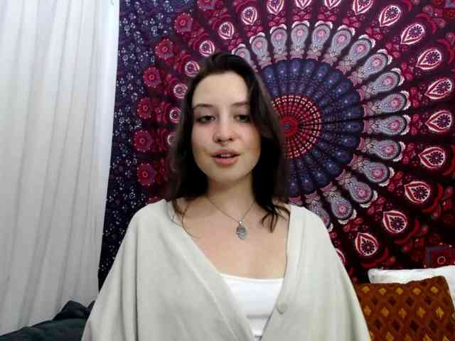 AdalynGlow webcam