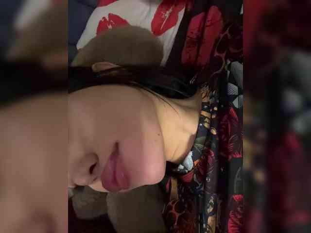 TumanANGELINA webcam