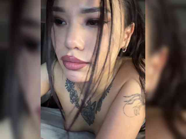 TumanANGELINA webcam