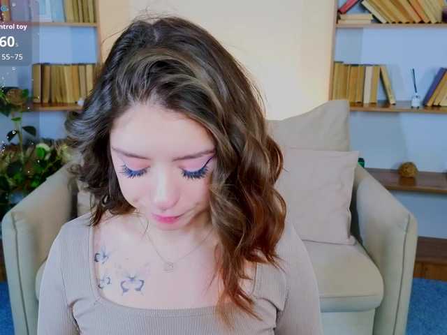 AmeliaShine1 Live Cam on BongaCams