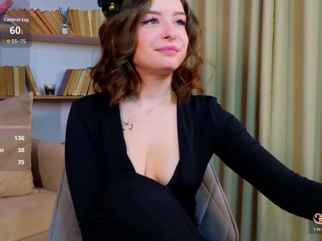 Sex chat gratuit in direct cu AmeliaShine1 pe BongaCams