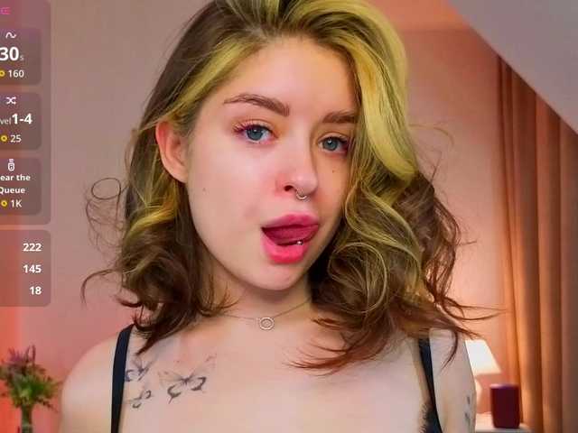 AmeliaShine1's BongaCams show and profile