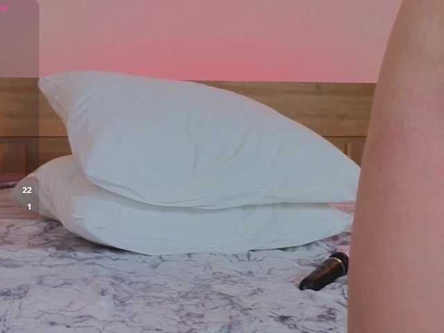 AmeliaShine1's BongaCams show and profile