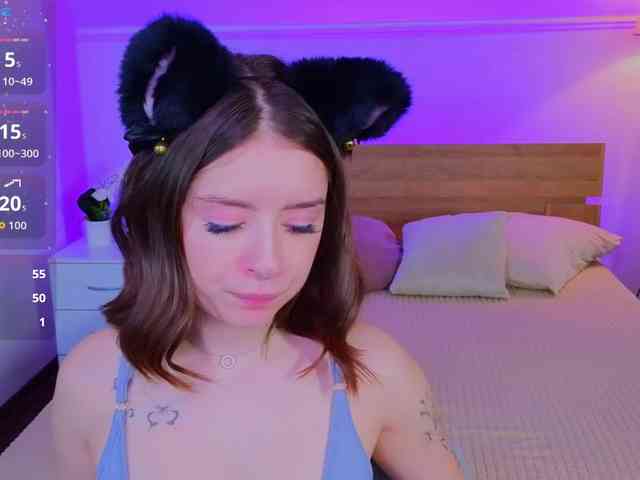 AmeliaShine1 webcam