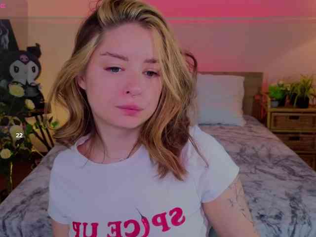 AmeliaShine1 webcam