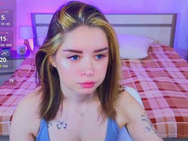 AmeliaShine1 webcam