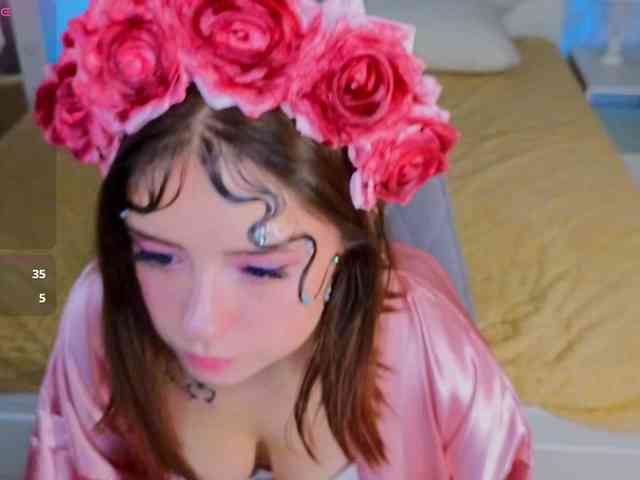AmeliaShine1 webcam