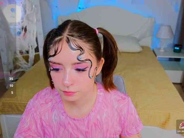 AmeliaShine1 webcam