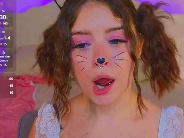 AmeliaShine1 webcam