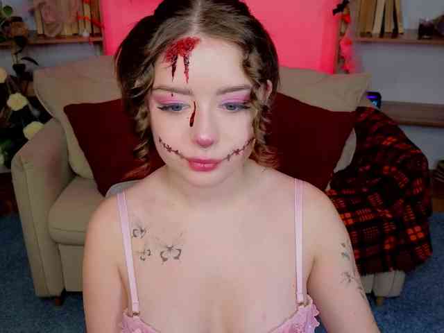 AmeliaShine1 webcam