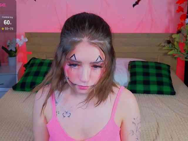 AmeliaShine1 webcam