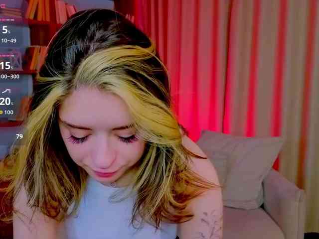 AmeliaShine1 webcam