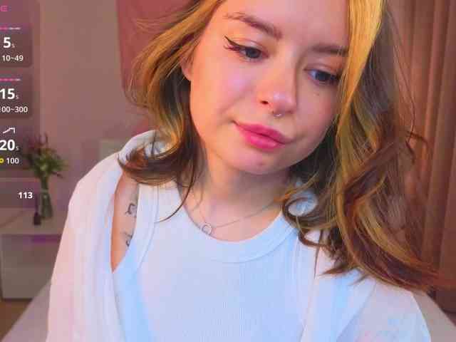 AmeliaShine1 Live Webcam on BongaCams