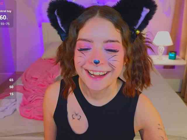 AmeliaShine1 webcam