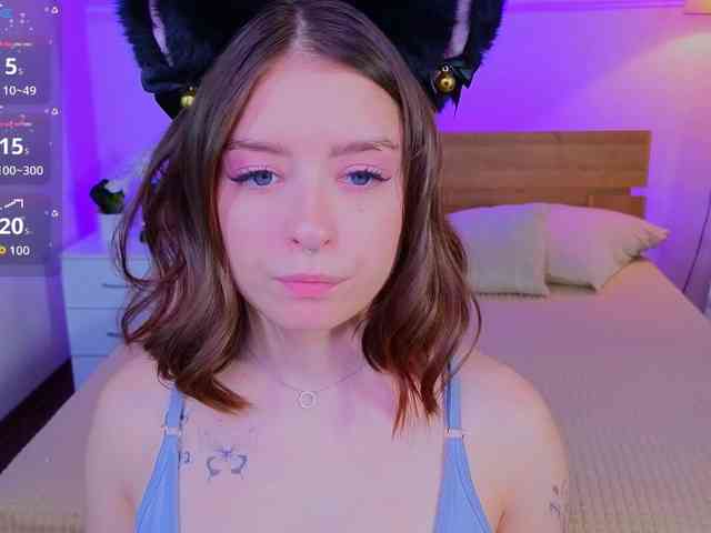 AmeliaShine1 webcam