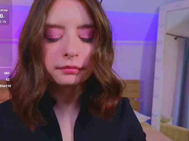 AmeliaShine1 Live Webcam on BongaCams