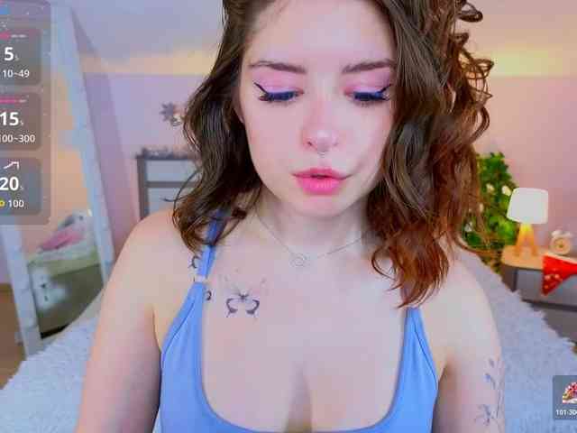 AmeliaShine1 webcam