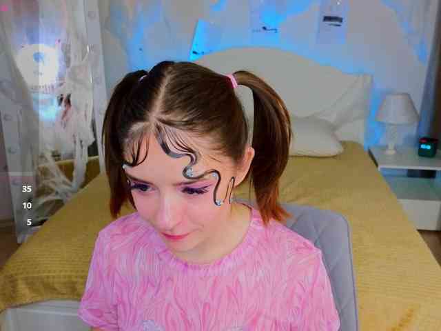 AmeliaShine1 webcam
