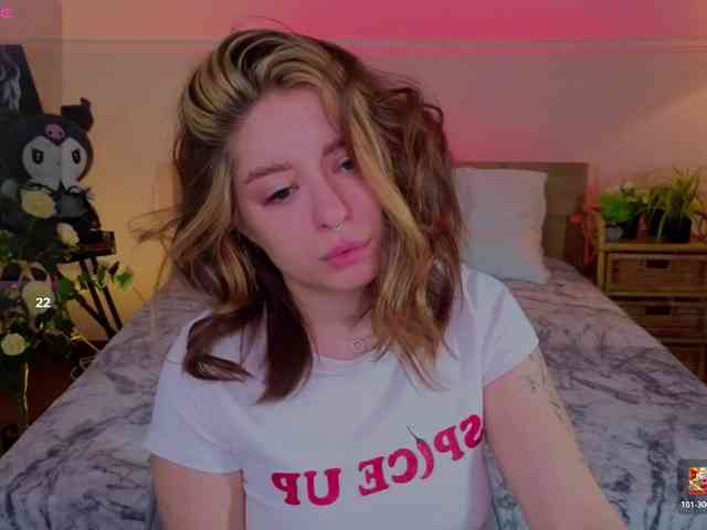 AmeliaShine1 webcam