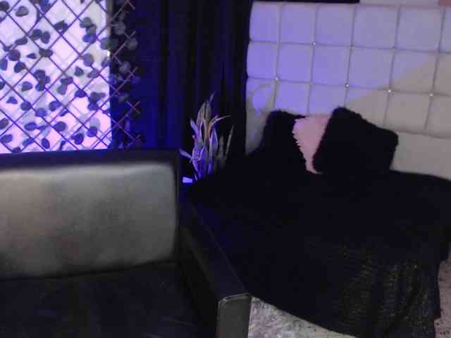 sara_goddexx webcam